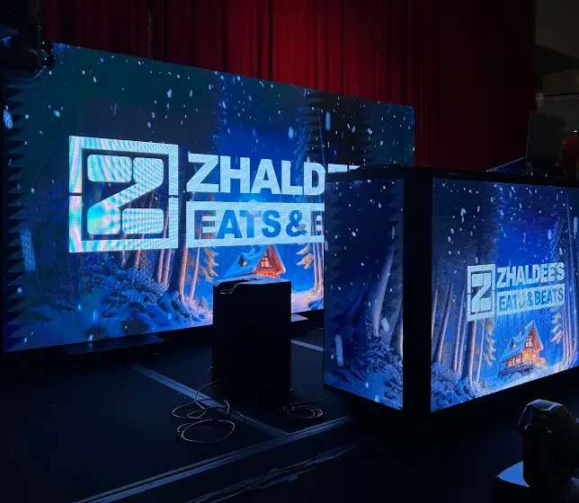 zhaldees dj booth