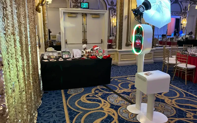 photo booth props